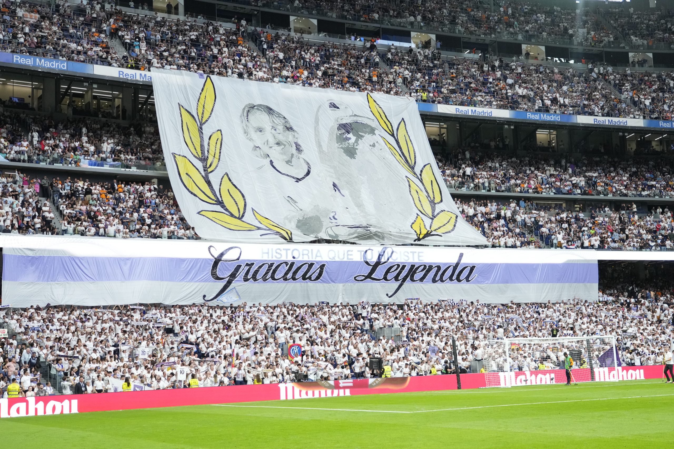 Navijači Real Madrida se oprostili od Luke Modrića